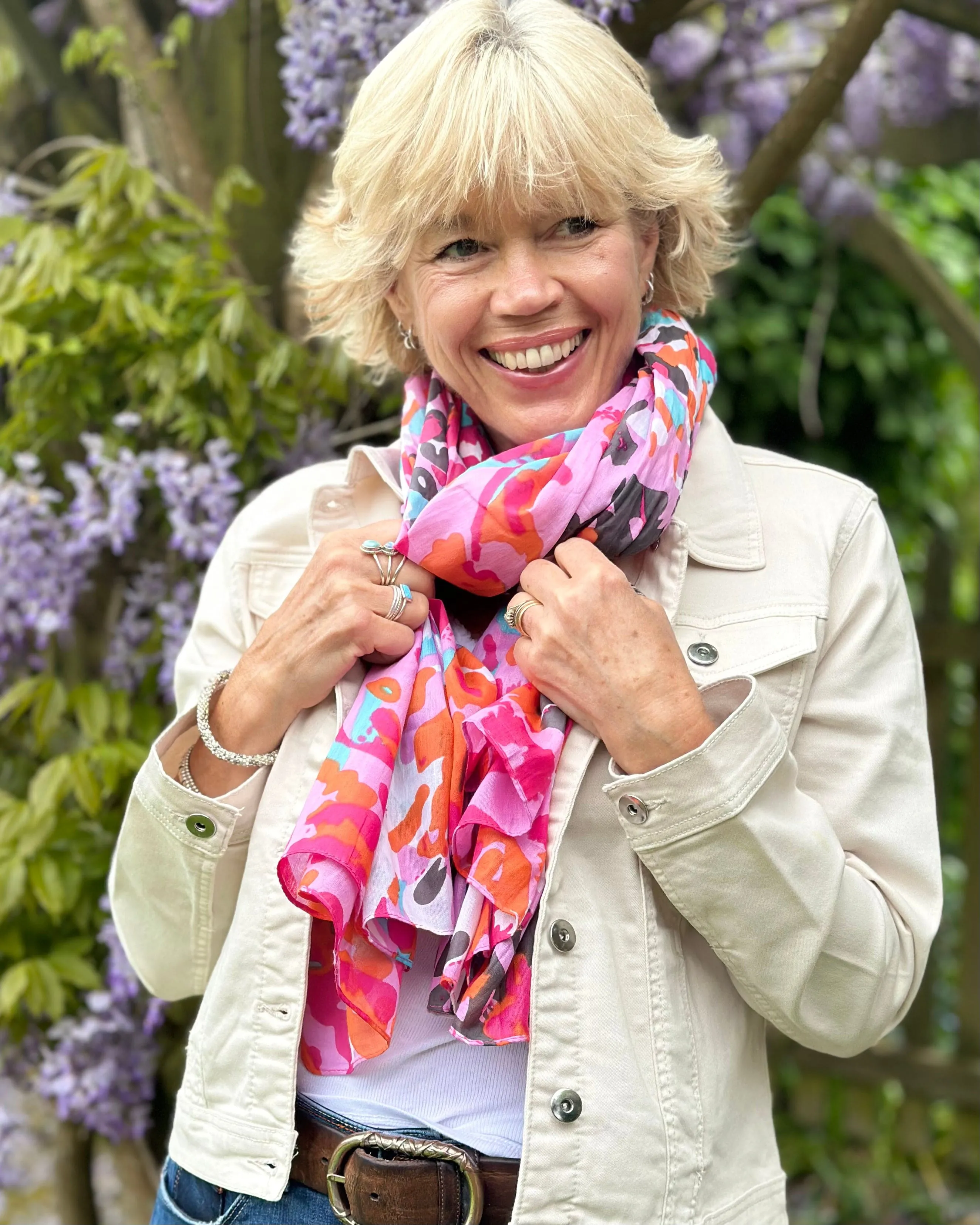 Cotton Scattered Animal Print Scarf - Pink Mix