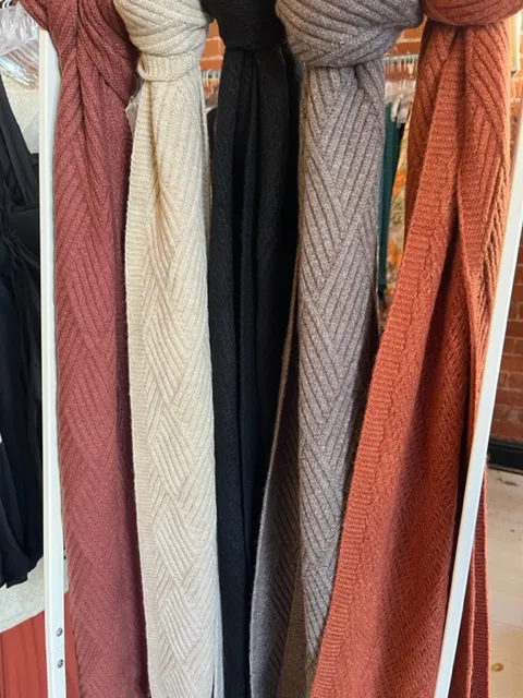 Emma Knit Scarves (Assorted Colors)