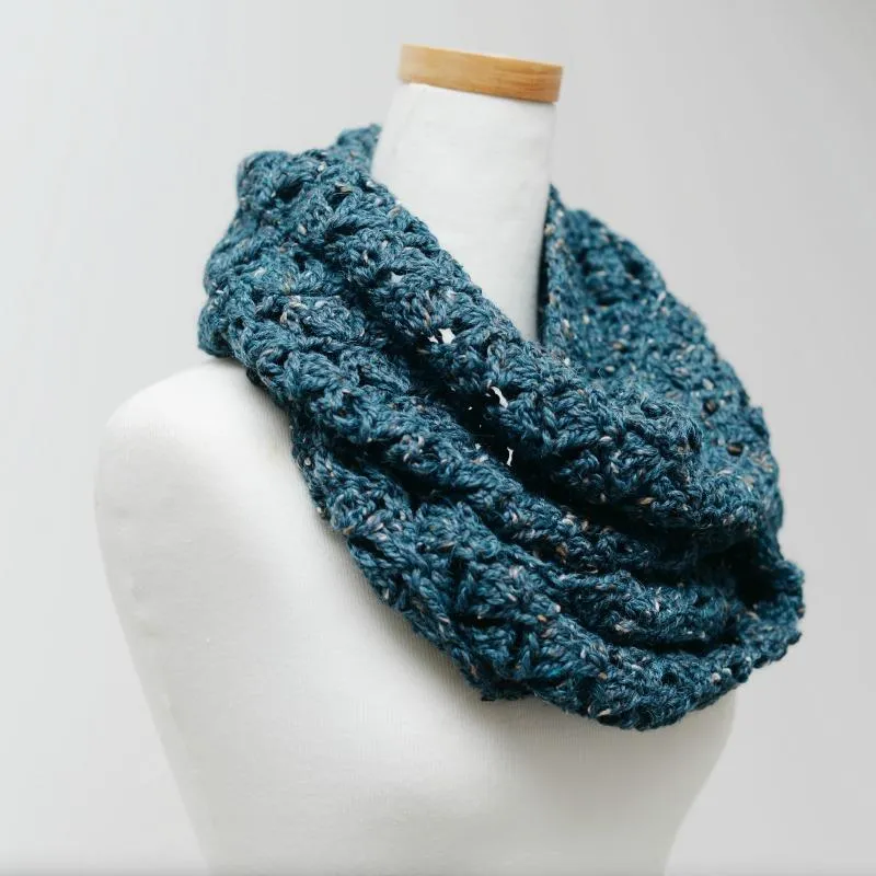 LUXE Fan Infinity Scarf - Merino   Alpaca Blend