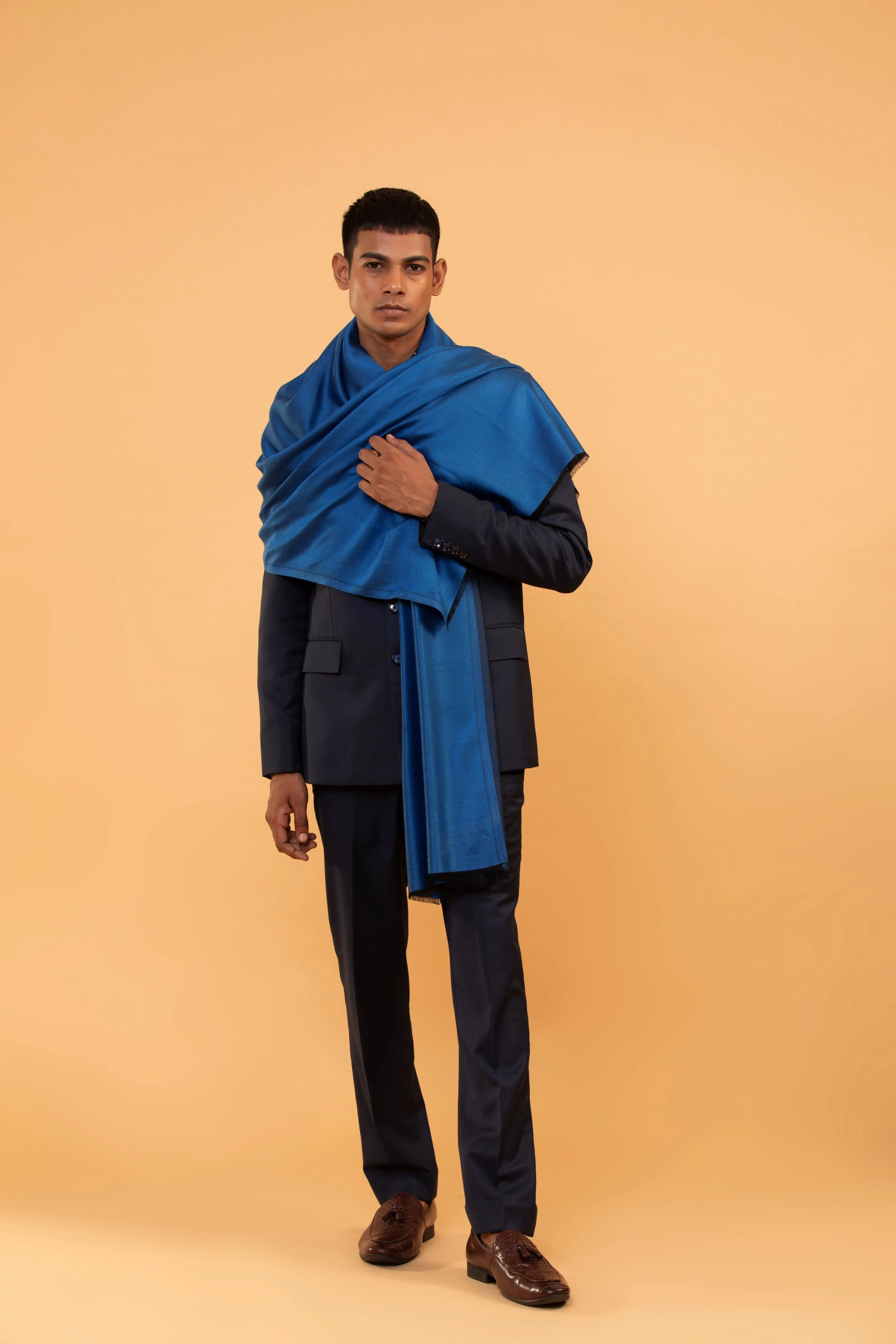 Men’s Viscose Stole with Fringes for Stylish and Comfortable Wrap